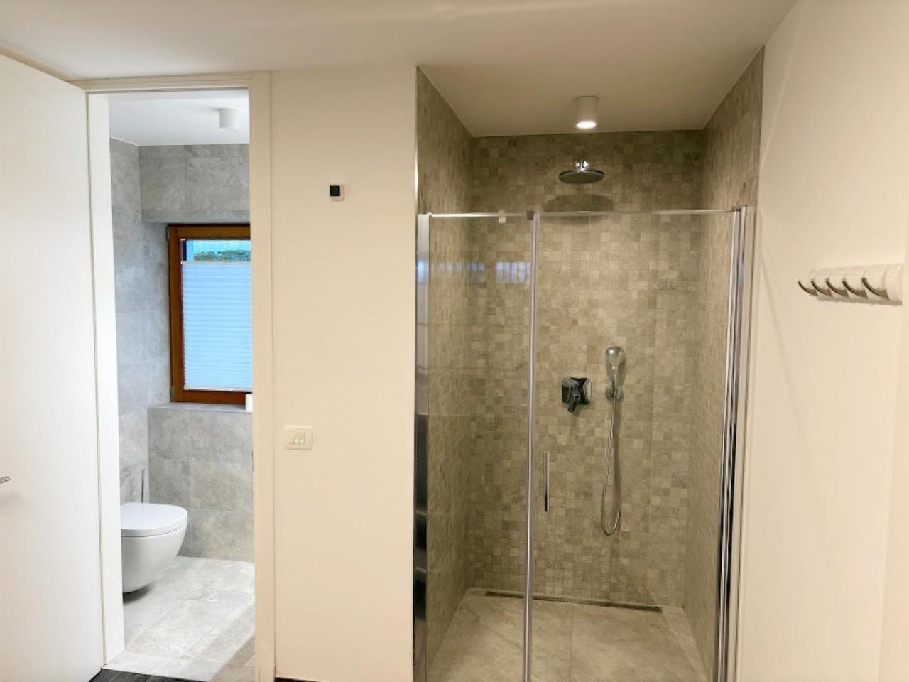Apartment Jurijana - New 4-Bedroom Triplex With Sauna & Garden Бохінь Екстер'єр фото
